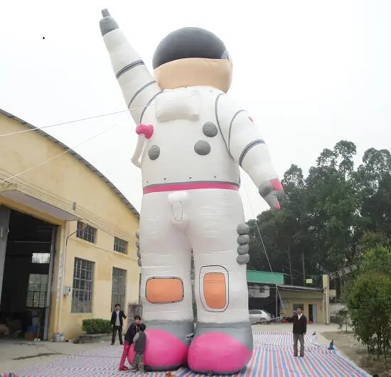 10m Inflatable Astronaut 1