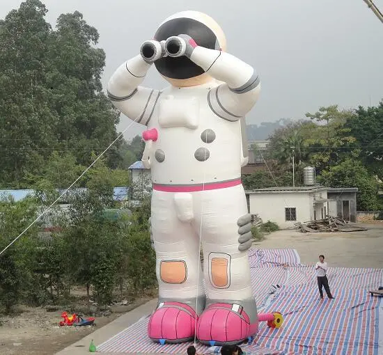 10m Inflatable Spaceman with Telescope 1