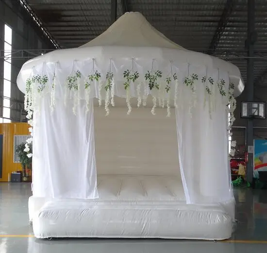 5x4m Wedding Bouncy Castle 1