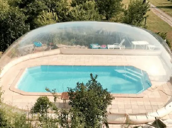 Dôme de couverture de piscine gonflable 1