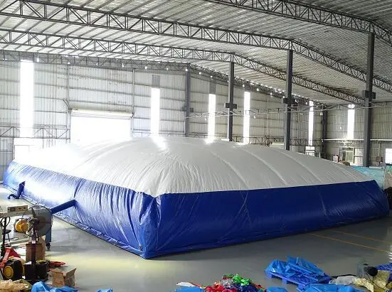 Rectangular Inflatable Pool Cover 1