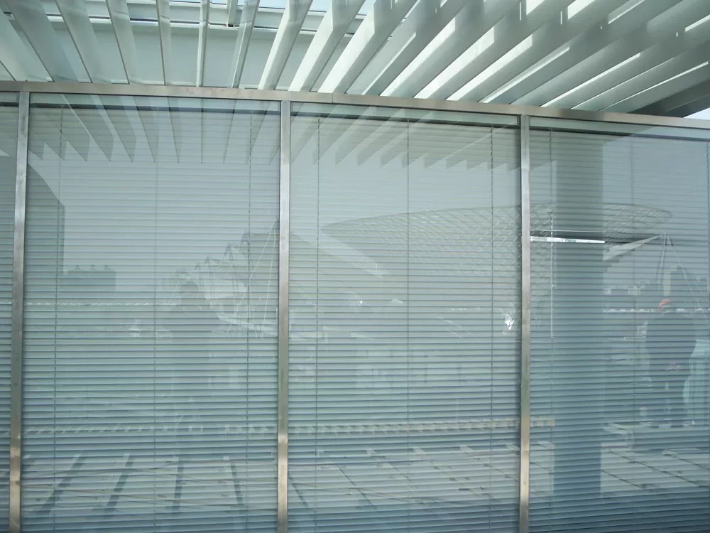 Matapihi Louvre Maamaa Whakaritea , Sun Louvre Systems Te Tari Maamaa 1