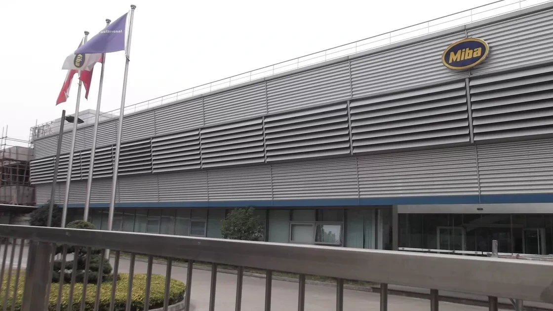 Window Covering Curtain Wall Louvers Aluminum Wall Louvers Air Ventilation 1