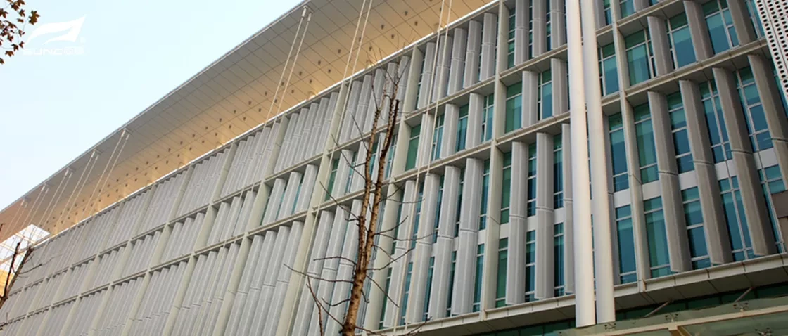 Aluminium Alloy curtain témbok Louvers ketebalan 1.0 ~ 3.0mm ventilasi hawa 1