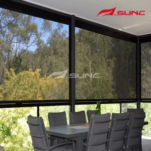 Bleindiau Trac Zip Cysgod Rholer Modur Ar gyfer Bwyty Canopi Pergola
