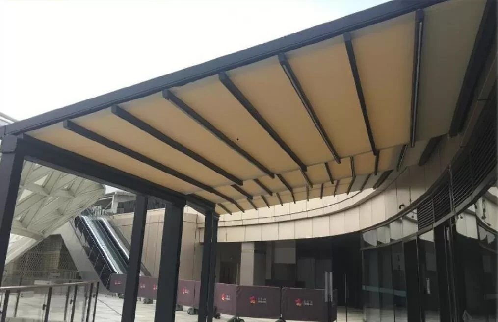 Customized Retractable Roof Pergola Aluminum Alloy 260mm Anodic Oxidation
