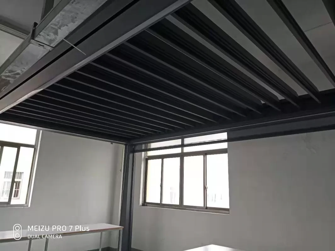 Energy Conservation Retractable Outdoor Roof Interior Bright Environment Proof