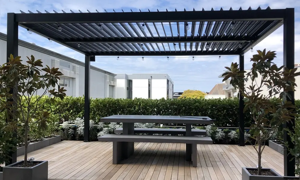 Latest Custom Motorized Roller Shades Manufacturers 4