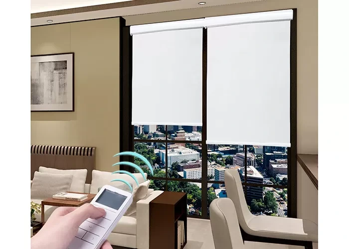Svalir Smart Gluggi Vélknúnar Roller Blinds Stöðugt Low Noise Operation 1