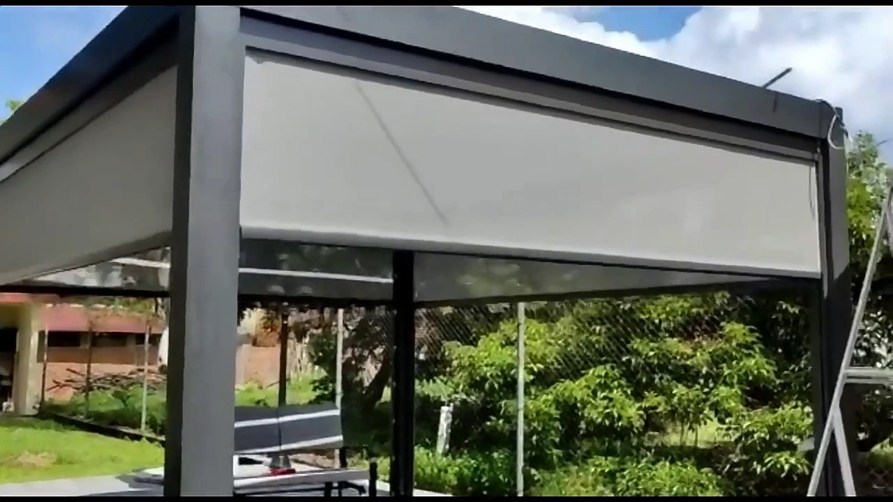 Vanjska siva aluminijska pergola sa zip roletnama