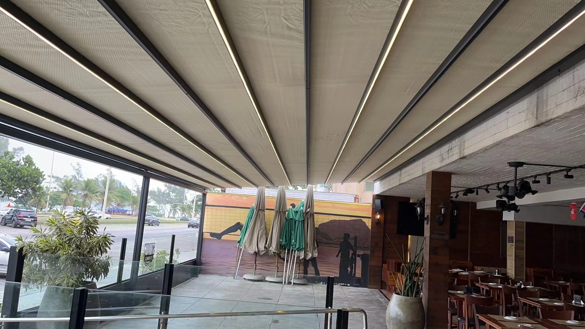 ដំបូល PVC pergola សម្រាប់ការរចនាភោជនីយដ្ឋាន