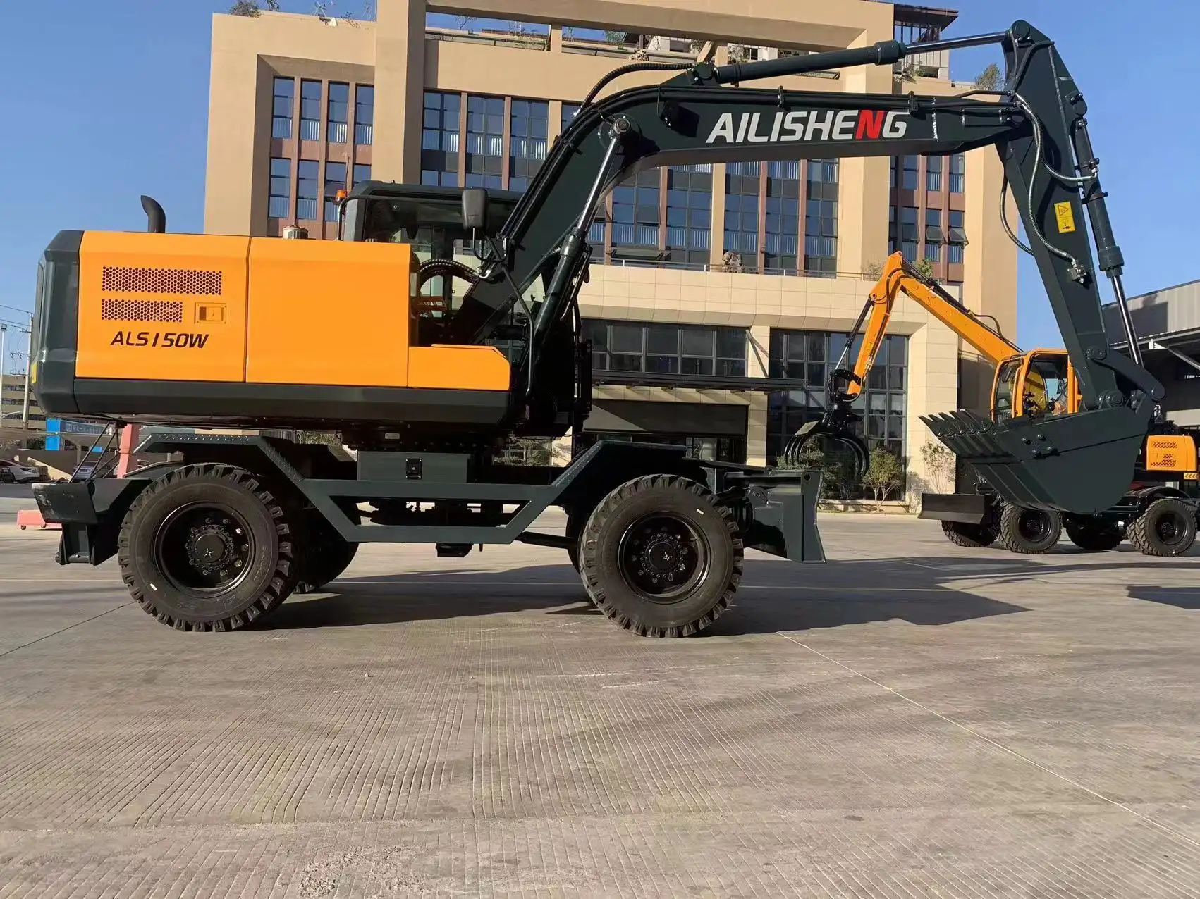 Excavators Supplier Factory Price 5