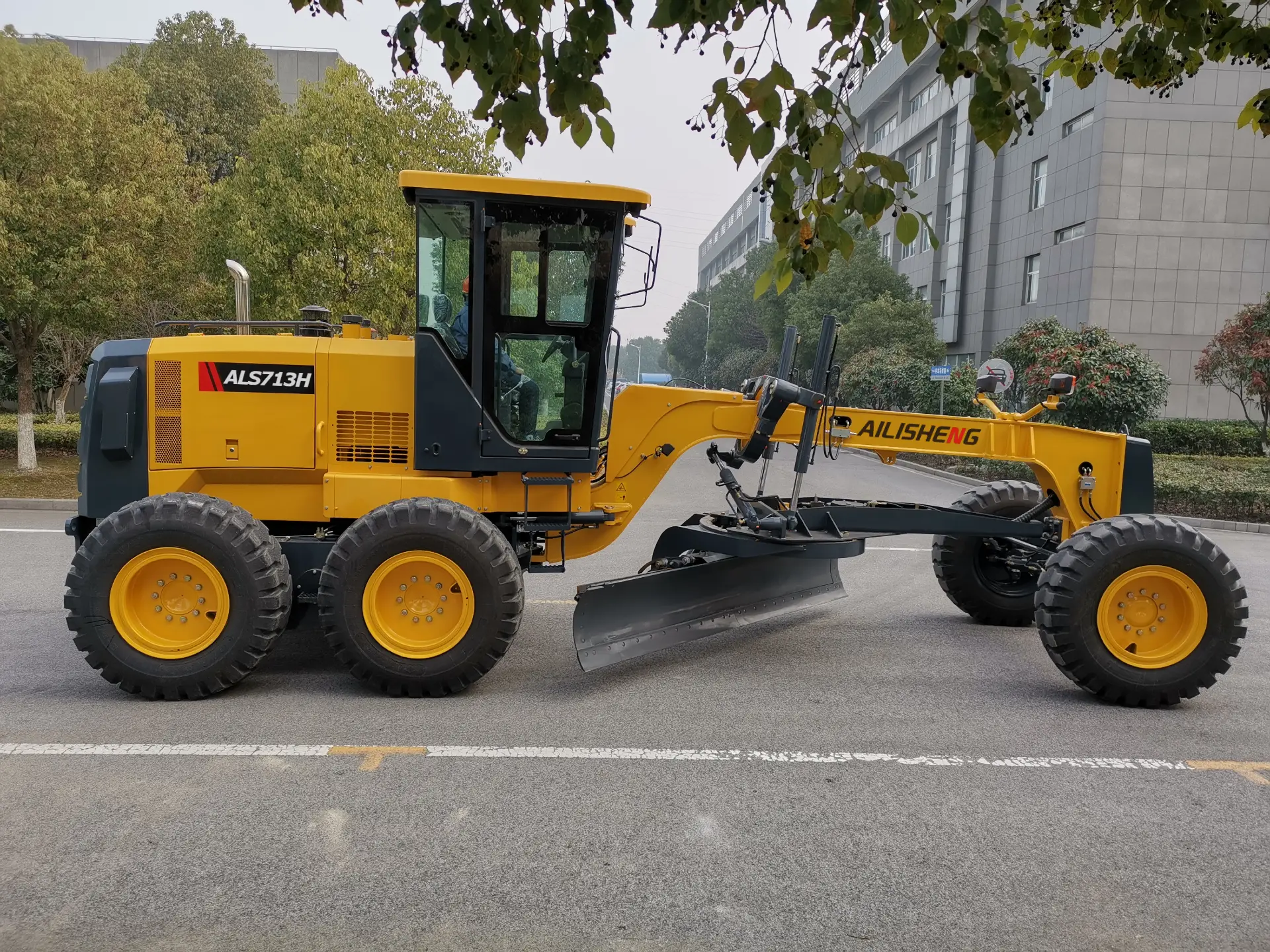 Latest Mini Road Graders for Sale Cost 3