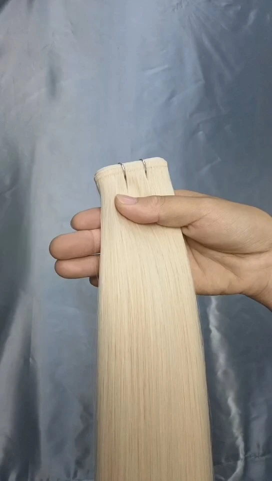 Estensioni dei capelli di trama Capelli umani vergini Remy allineati con cuticole 1