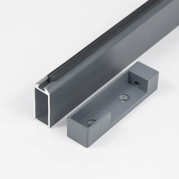 Dong's Dongri Hanging Rail Tube - Brushed Black 3