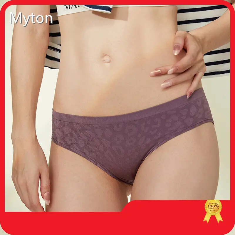 Seamless Cotton Briefs 92% Polyamide 8% Elasthane by 1
