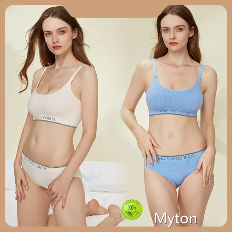 Matching Bra and Underwear Picture Shows Wholesale - 1