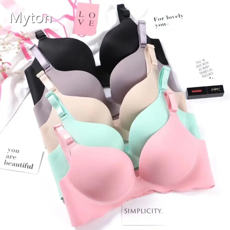 Seamless Triangle Bralette by 1