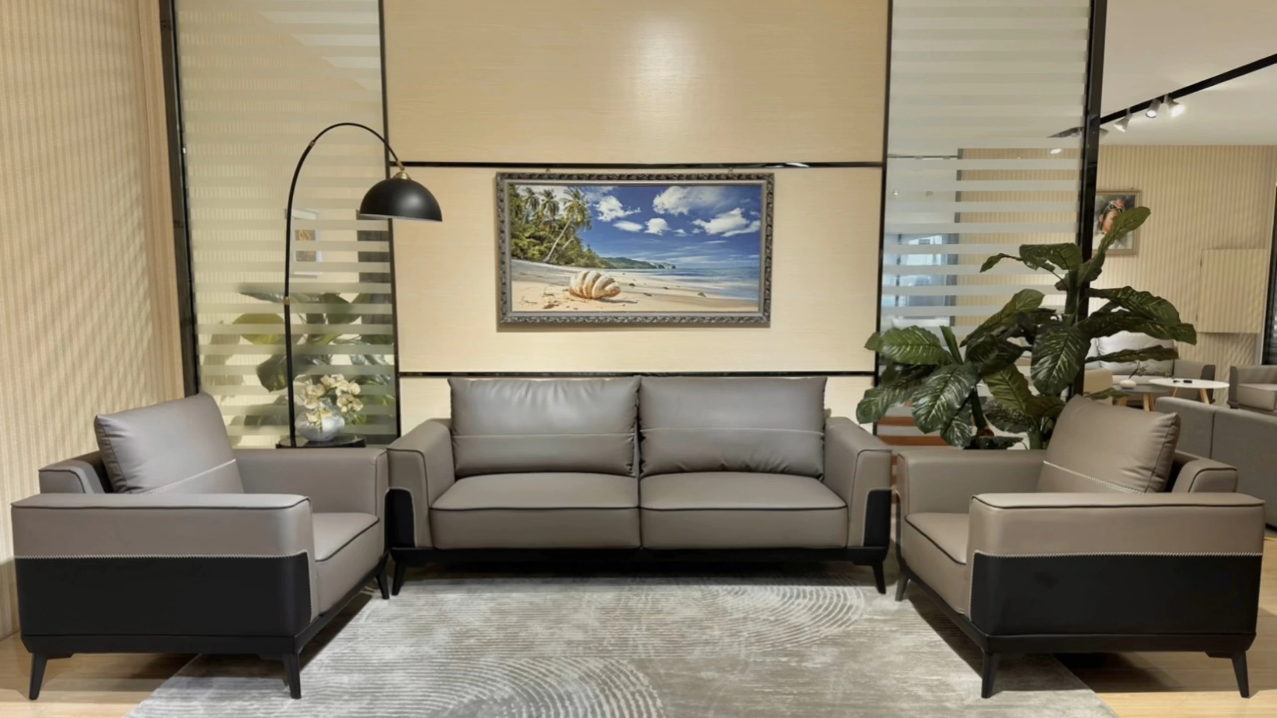 Modern Classic Sofa (S5260) 1