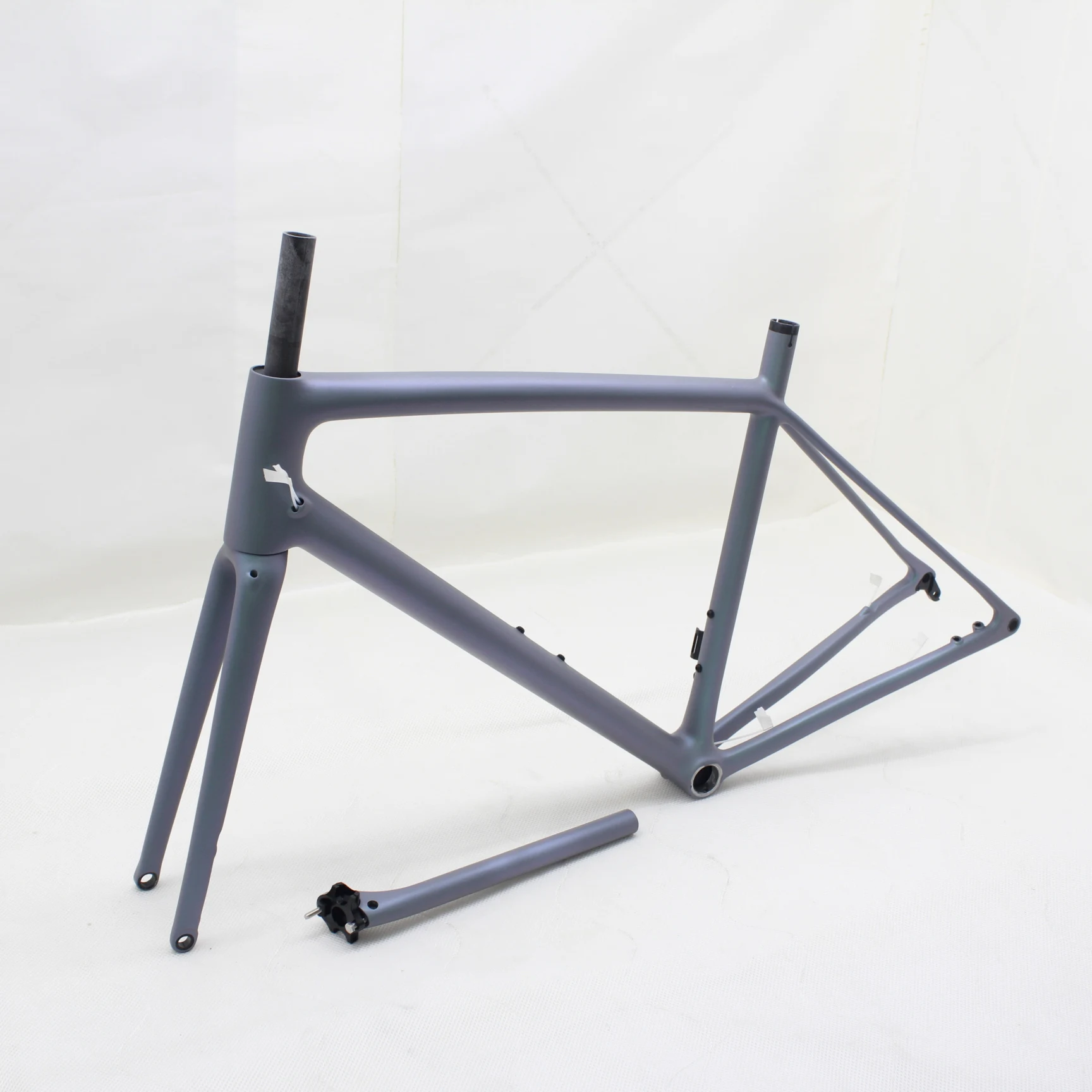 Quadro chinês super leve de fibra de carbono 700c quadro de bicicleta de fibra de carbono quadro de bicicleta de estrada 4
