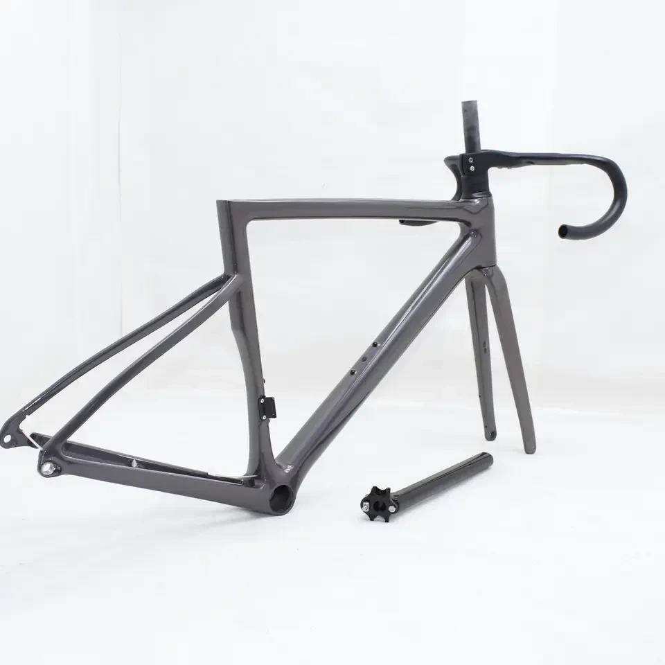 Telaio per bici da strada in carbonio Telaio per bici con manubrio integrato Dimensioni disponibili 44/49/52/54/56/58 1
