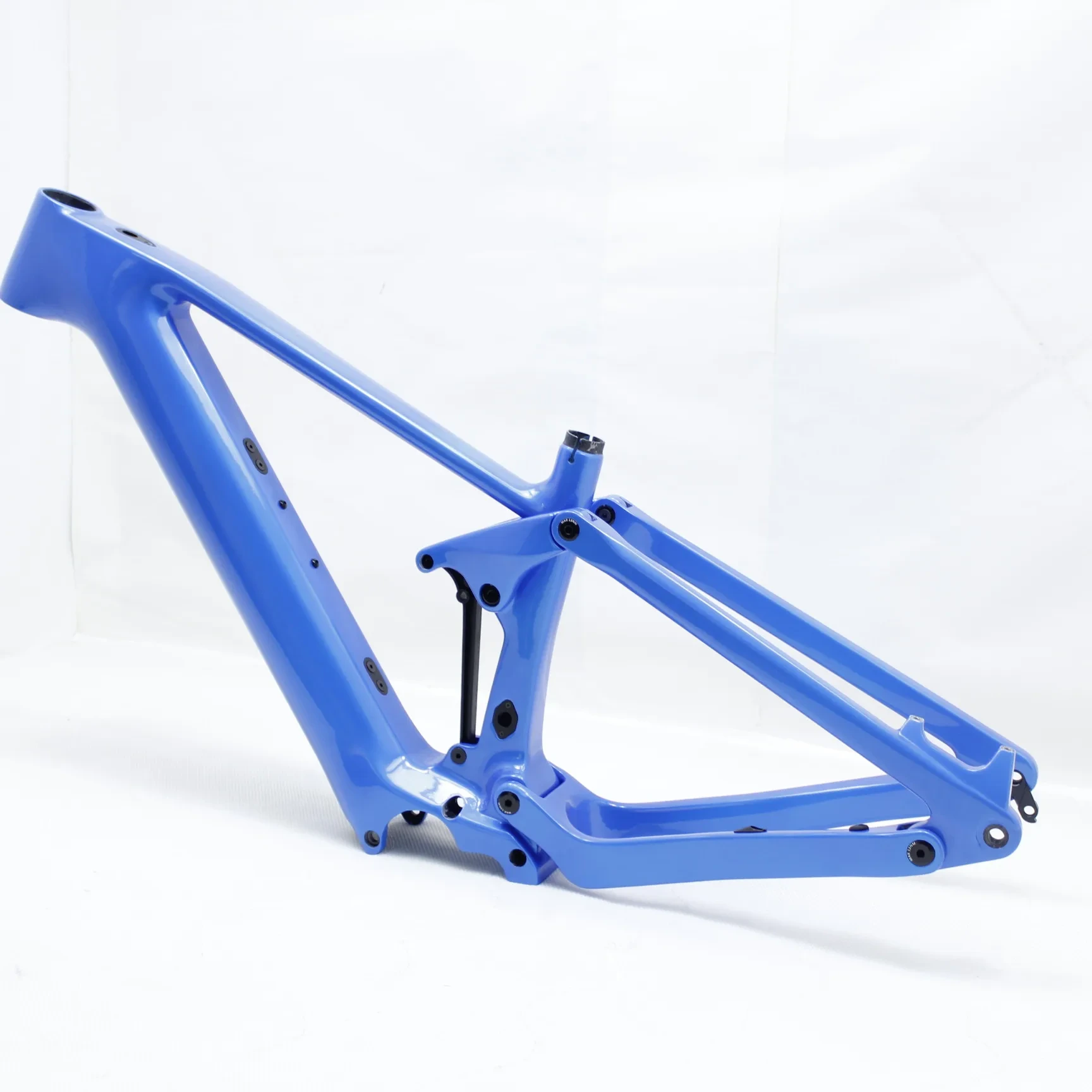 Telaio motore Mid Drive M820 Motore E Telaio bici Telaio in fibra di carbonio per Bafang M820 1