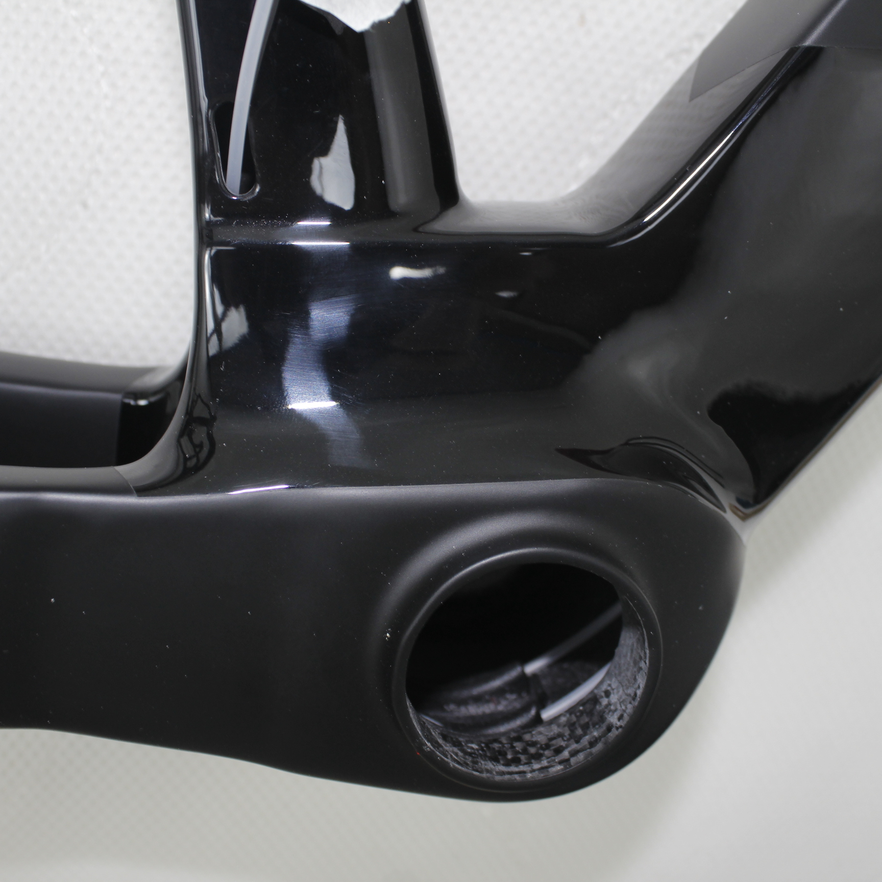Carbon fiber 700*28C road aero disc brake bicycles frame 6