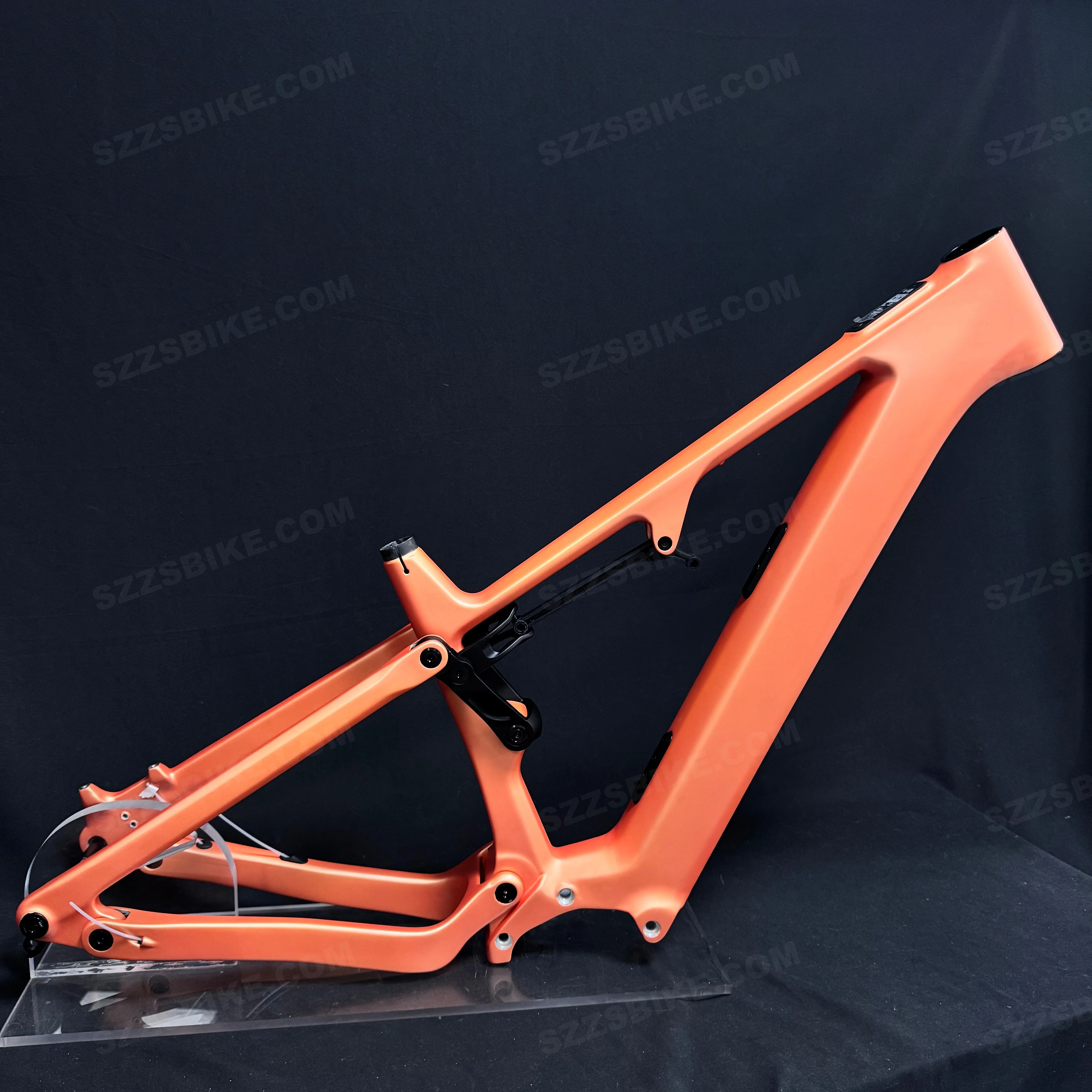 Novas ideias de produtos 2025 Quadro de suspensão total de carbono com eixo passante, modelo Bafang M820, quadro de carbono com suspensão para mountain bikes 1
