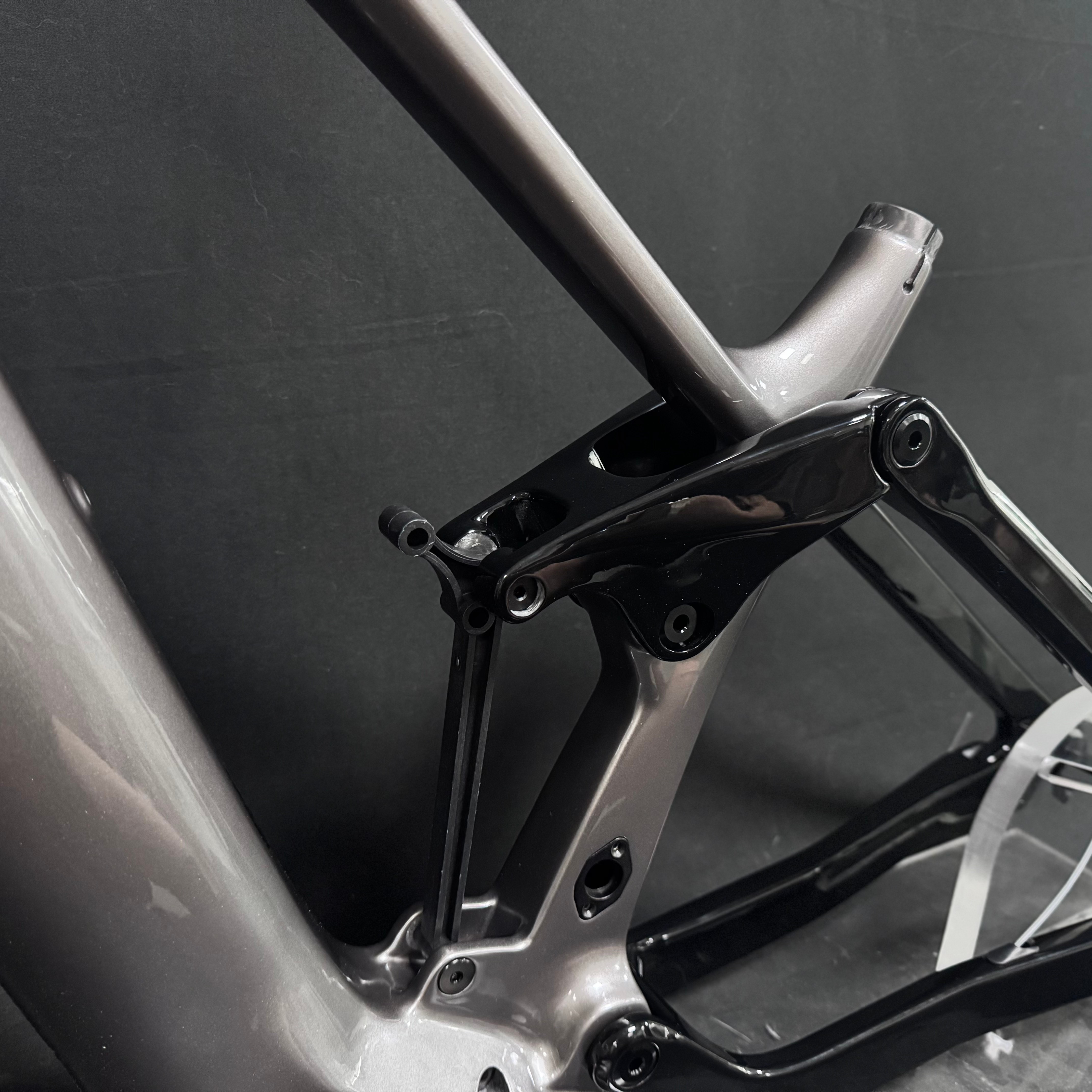 Unikke produkter til salg online Carbon Mtb Frame 29er Fuld Suspension Bafang M820 Til Mountain Bike Holdbar Miljøvenlig mat 7