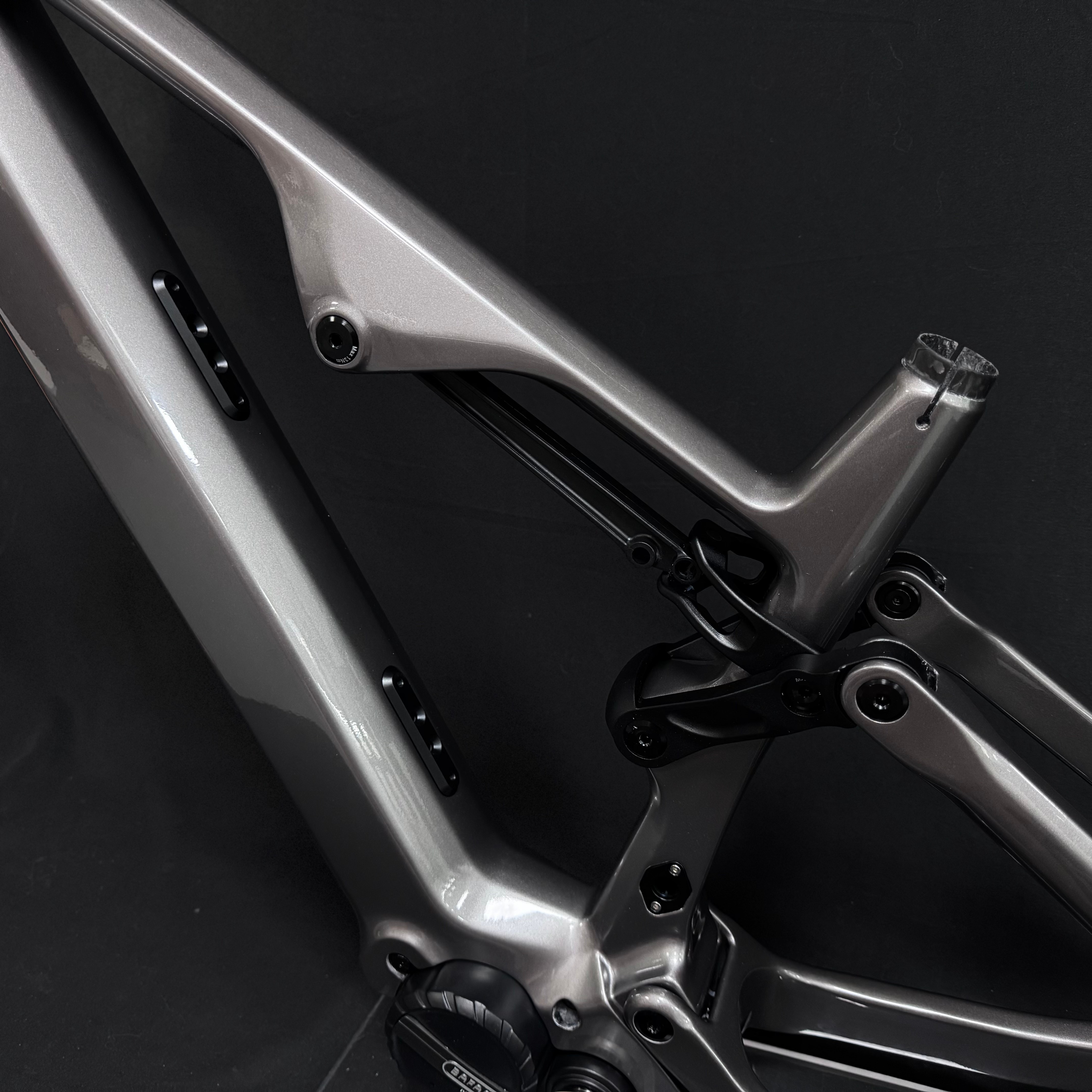 Szzsbike 2025 Latest Model Electric Bike Frame CEF69 for Bafang M560/M510 Motor Disc Brake Mountain Ebike Frame Carbon 9