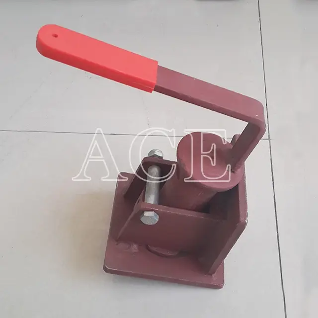 Shipping Container Locking Mechanism ACE Container Manufacture 4