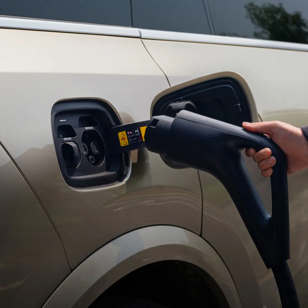 Revolutionizing Electric Vehicles: The Power Of The EV Charger Gun 1