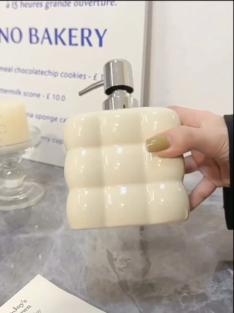 Small balls stacked square ceramic emulsion dispenser bottle CB-25 1