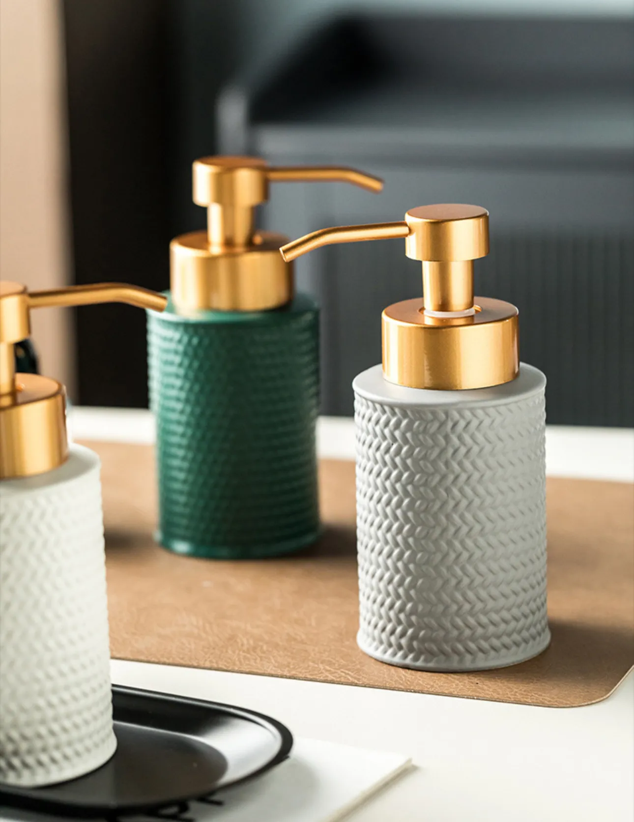 White Ceramic Soap Dispenser Wholesale - Cosyee 2