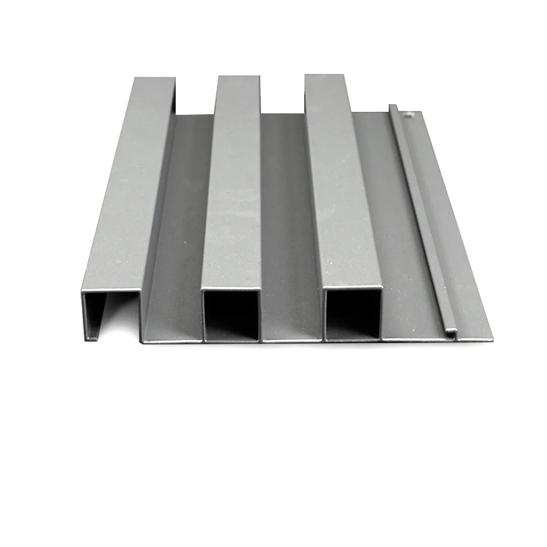 Highlighting Your Products with Slatwall Panels and Aluminum Inserts: Tips and Tricks 1