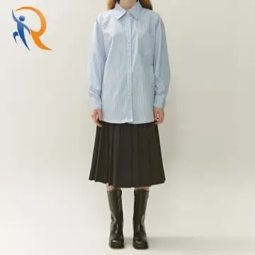 تنورة كلاسيكية بطيات باللون البحري 1