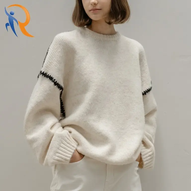 CHUNKY CRWNECK SWEATER 1