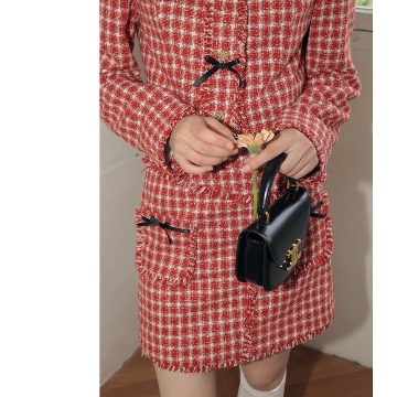 Red houndstooth short skirt 4