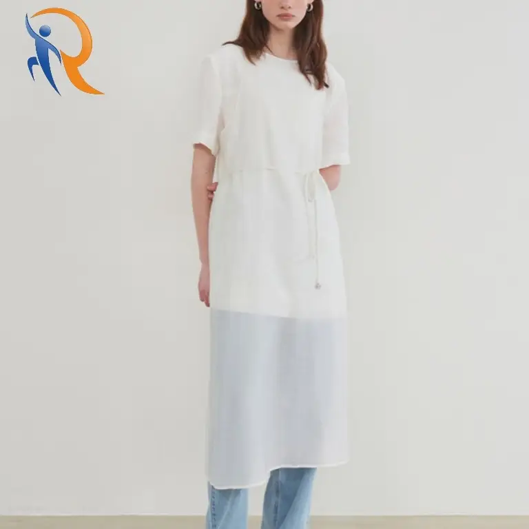 A soft layered piece dress 1