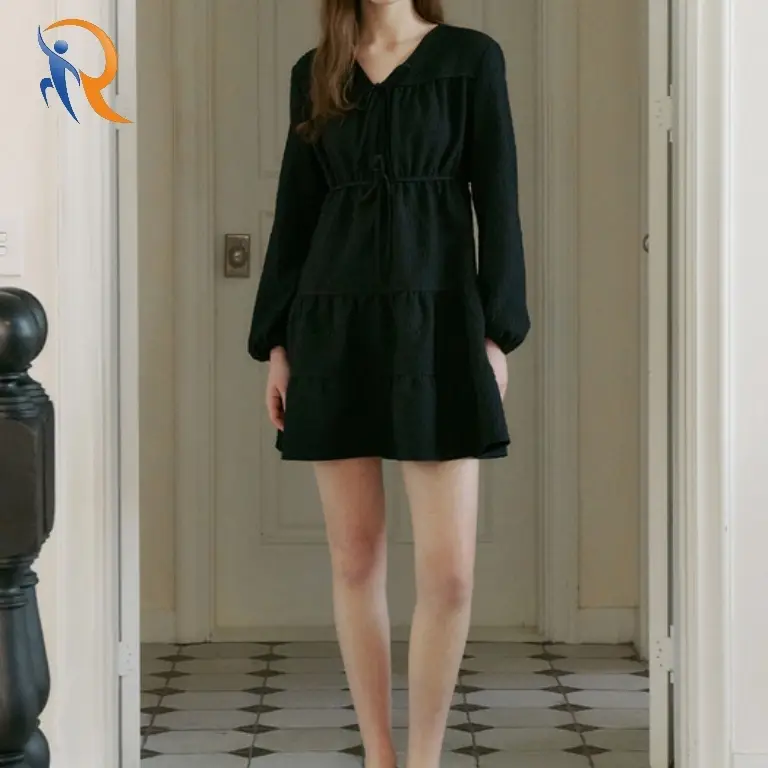 V-Neck Ribbon Point Dress 1