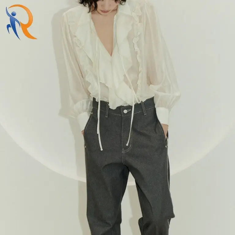 Wrinkled women's Thai top 1