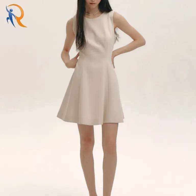 Bud Sleeveless Dress 1