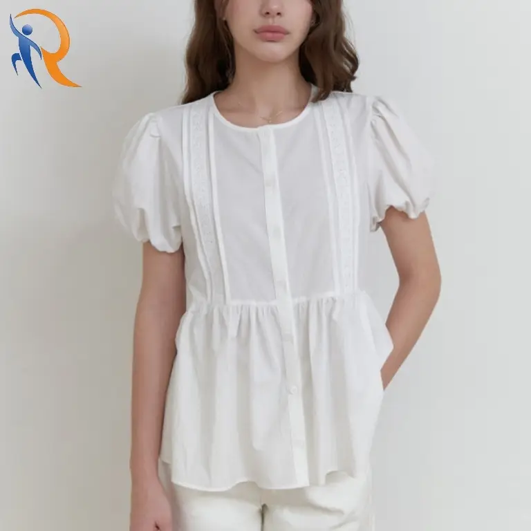 Soupy lace blouse 1