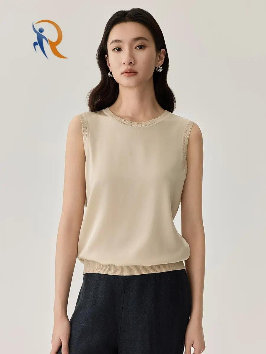 Women's Sleeveless Sweater Top 1