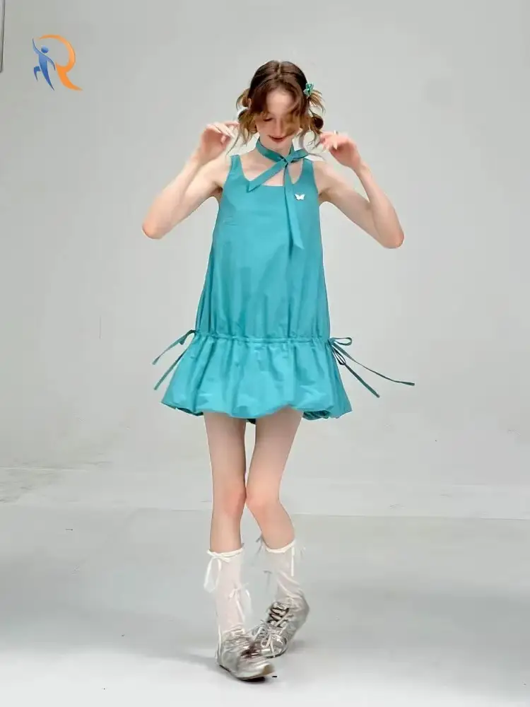 فستان أنيق بدون أكمام 1