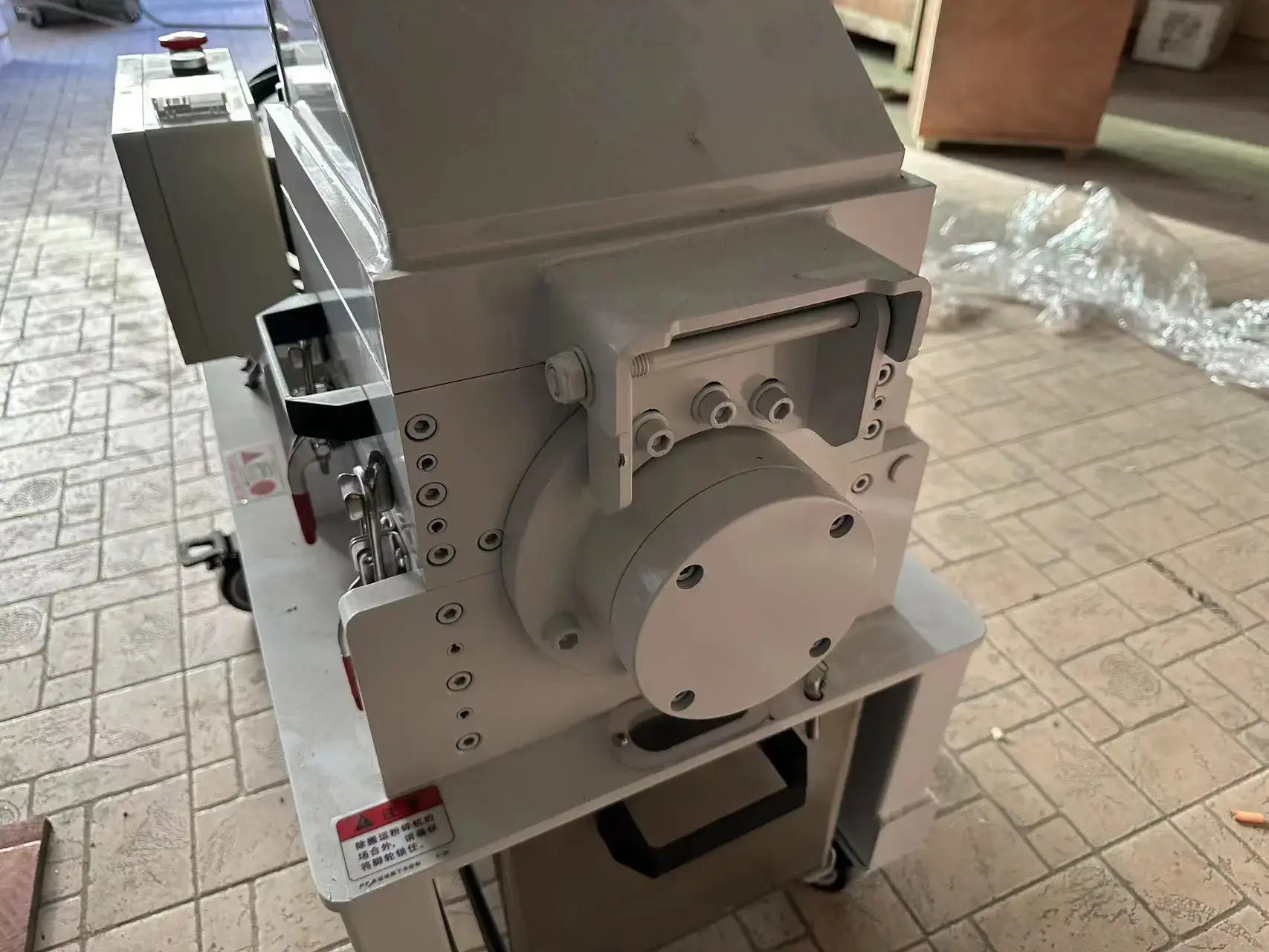Plastic Zipper Making Machine Factory Direct Supply Engineers Available to Service Machinery Overseas 8