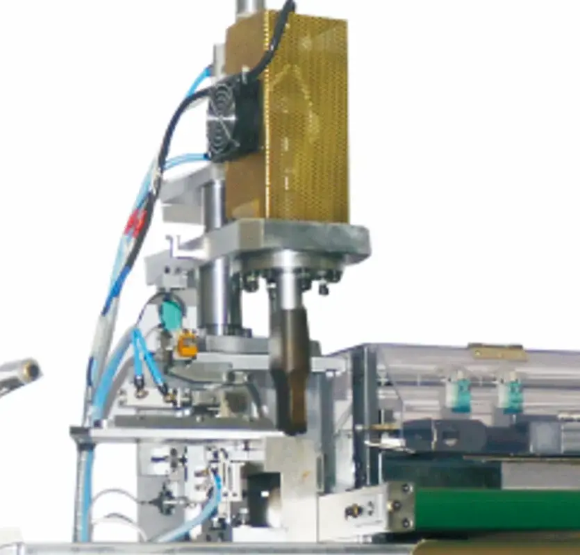 Long Lastingzipper Cutting Machine 2.5 1 Year 6