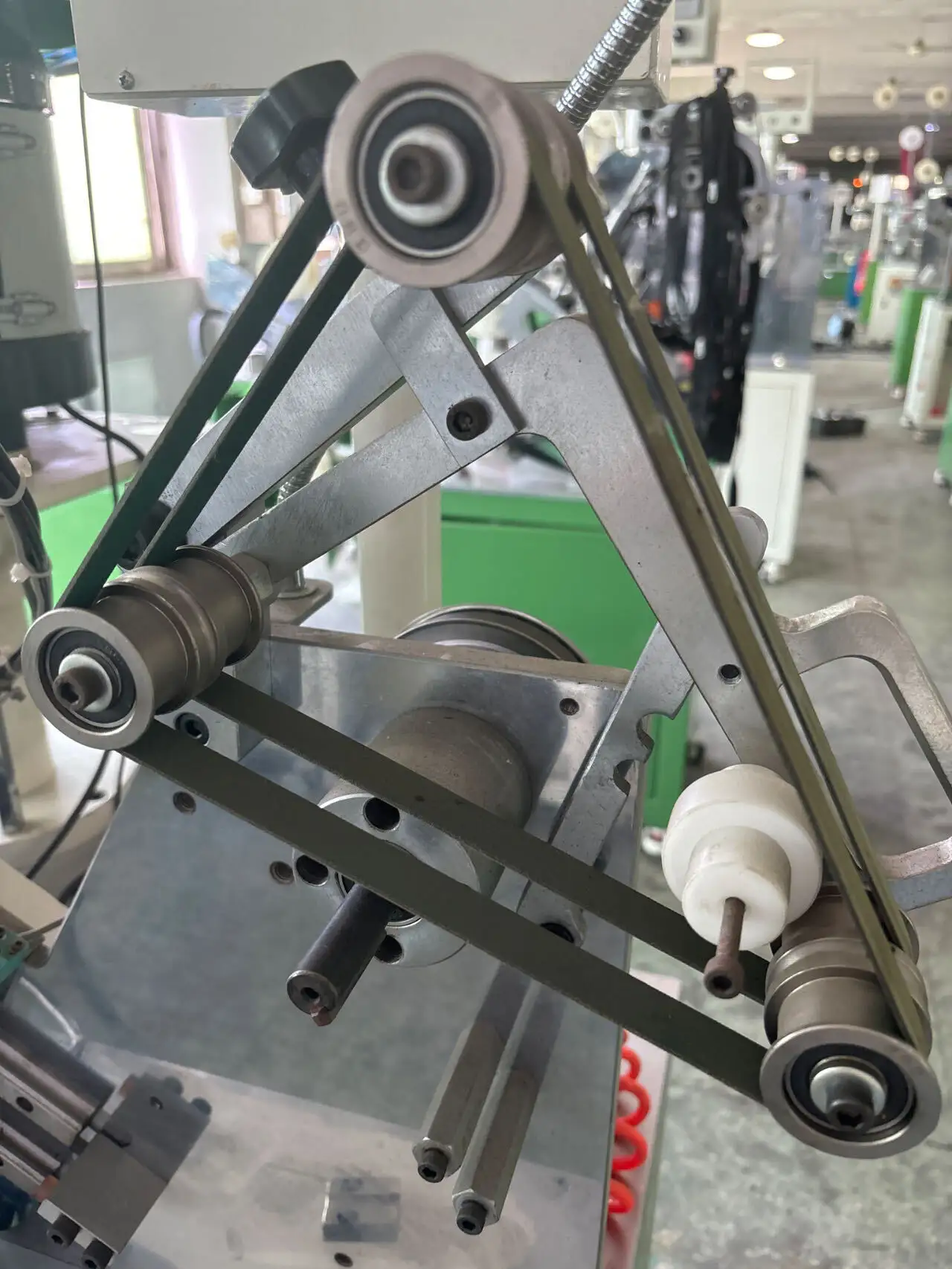 ZYN Machine Zipper Bag Making Machine Upply 4