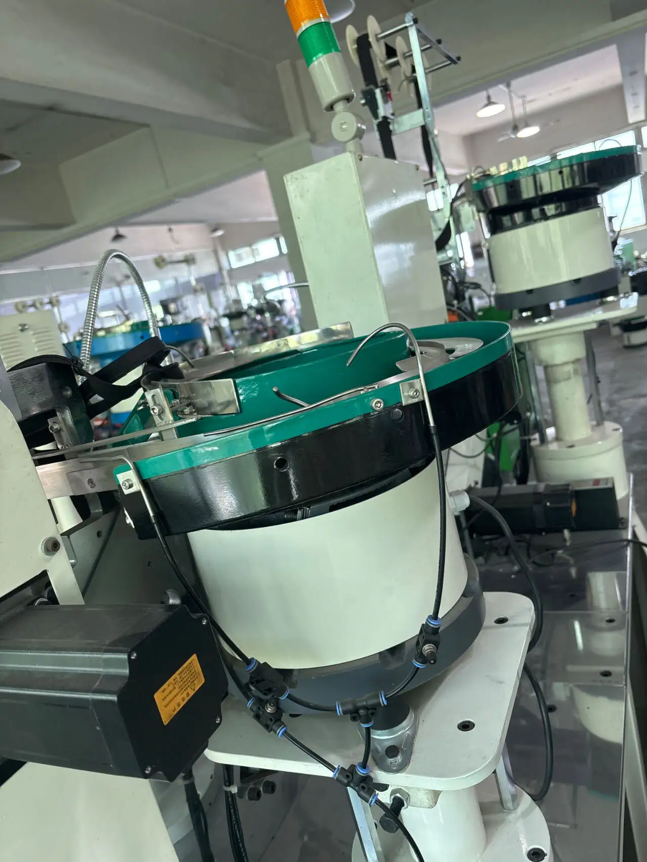 Creative Automatic Zipper Machine Automatic Zipper Machine Company 10