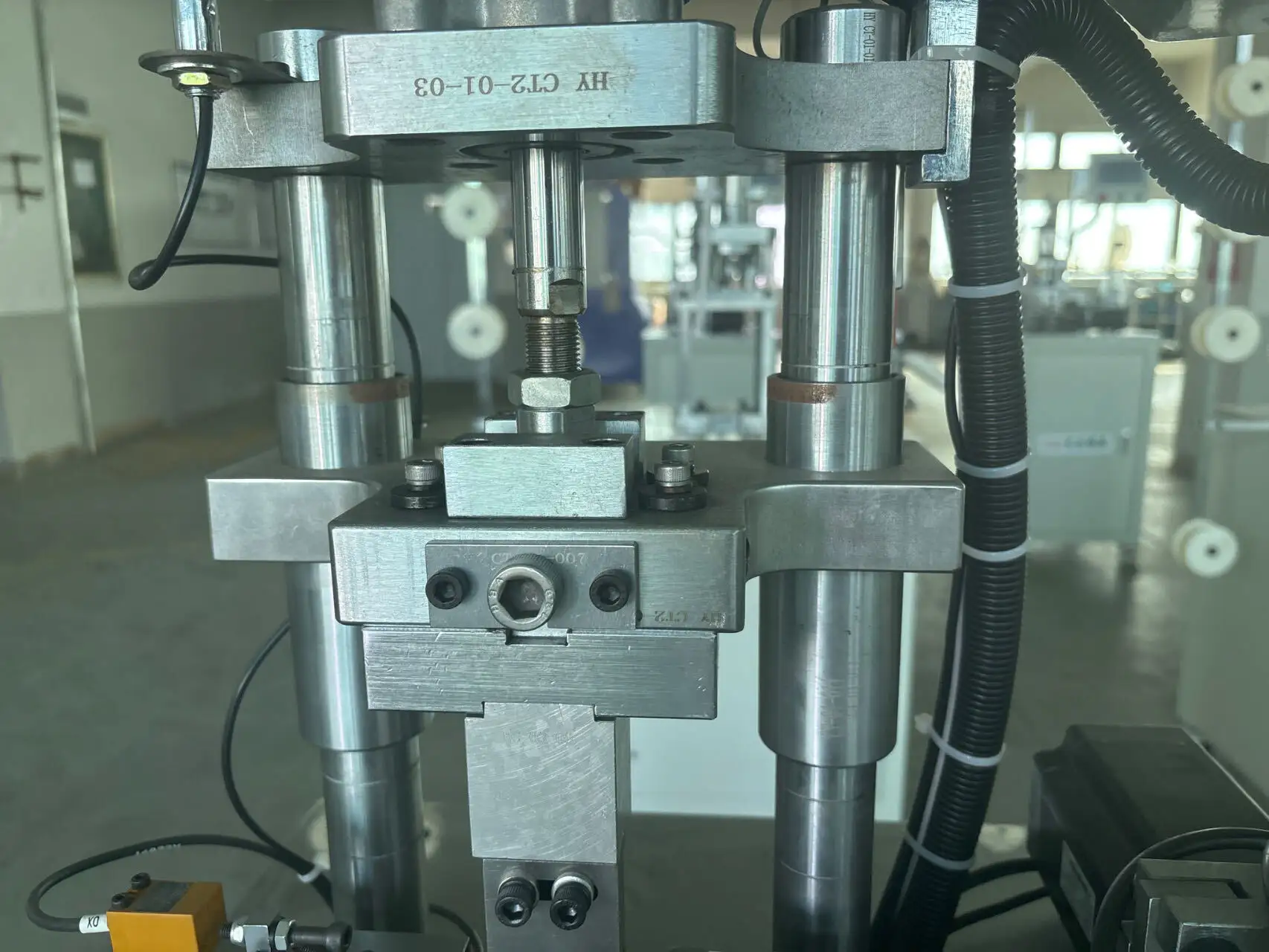 Zipper Slider Machine New Wholesale - ZYN Machine 4